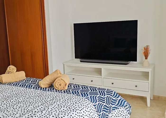 Casa Femes Piscina Climatizada * 普拉亚布兰卡